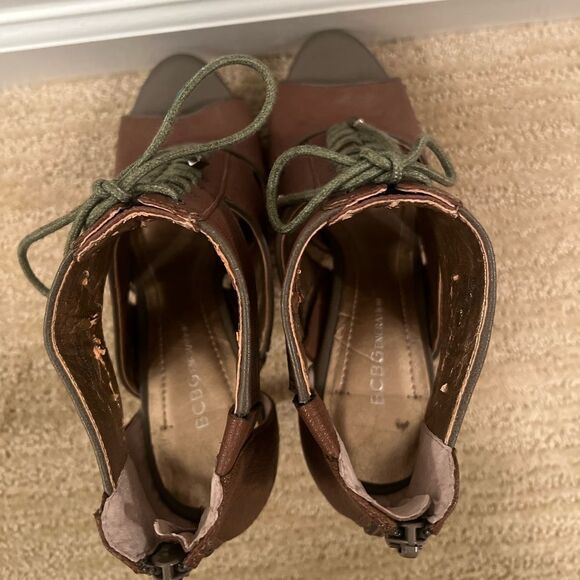 BCBGeneration Brown Leather Heels with Green Lace up the Front - Picture 6 of 8